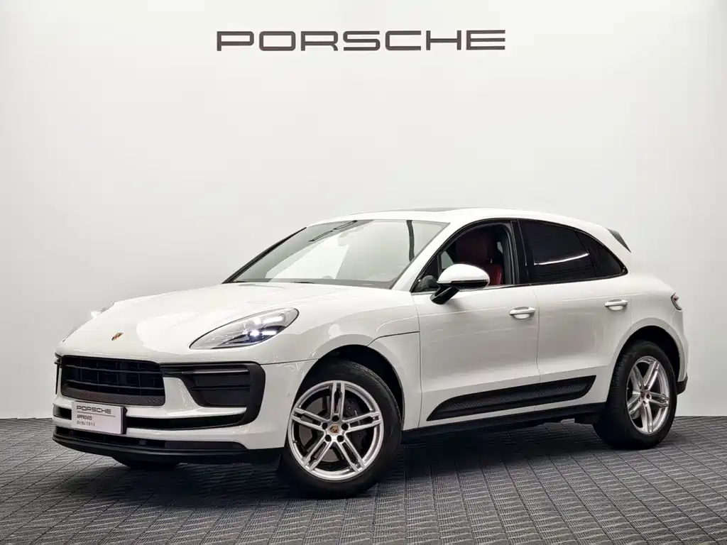 Porsche Macan 2023 — фото 1