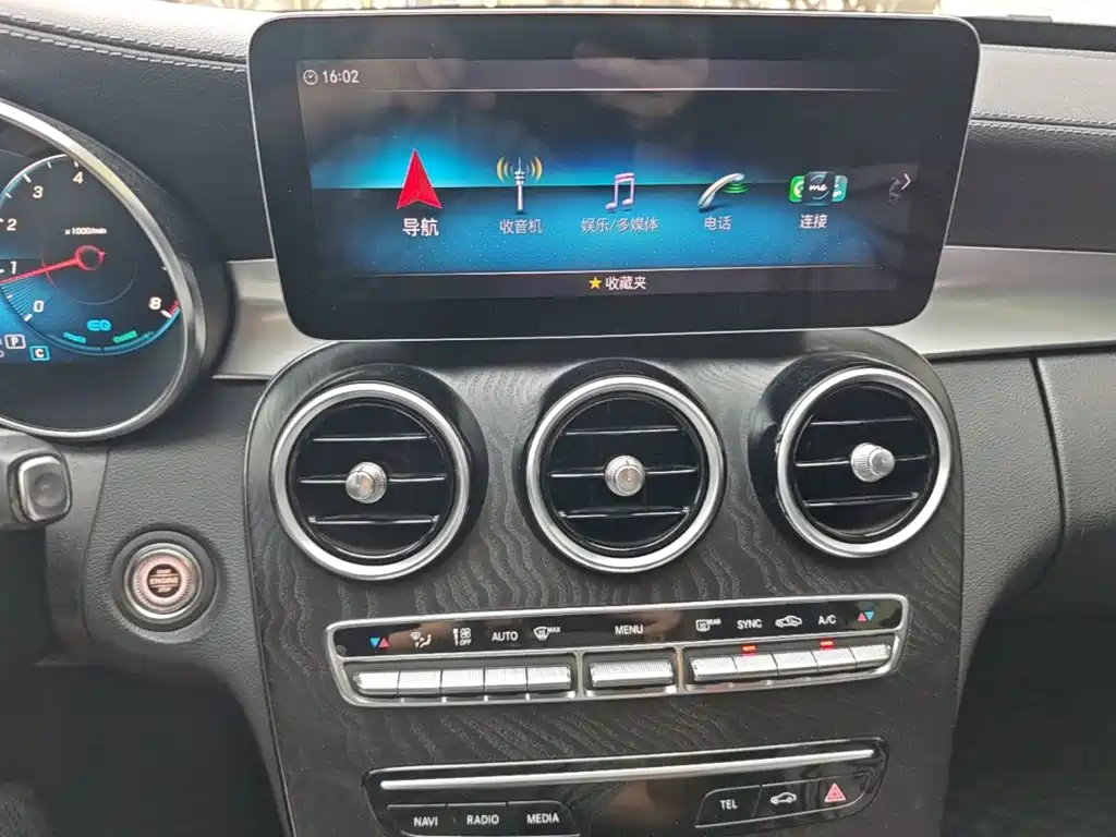 Mercedes-Benz C-Class 2020 — фото 13