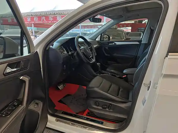 Volkswagen Tiguan L 2019