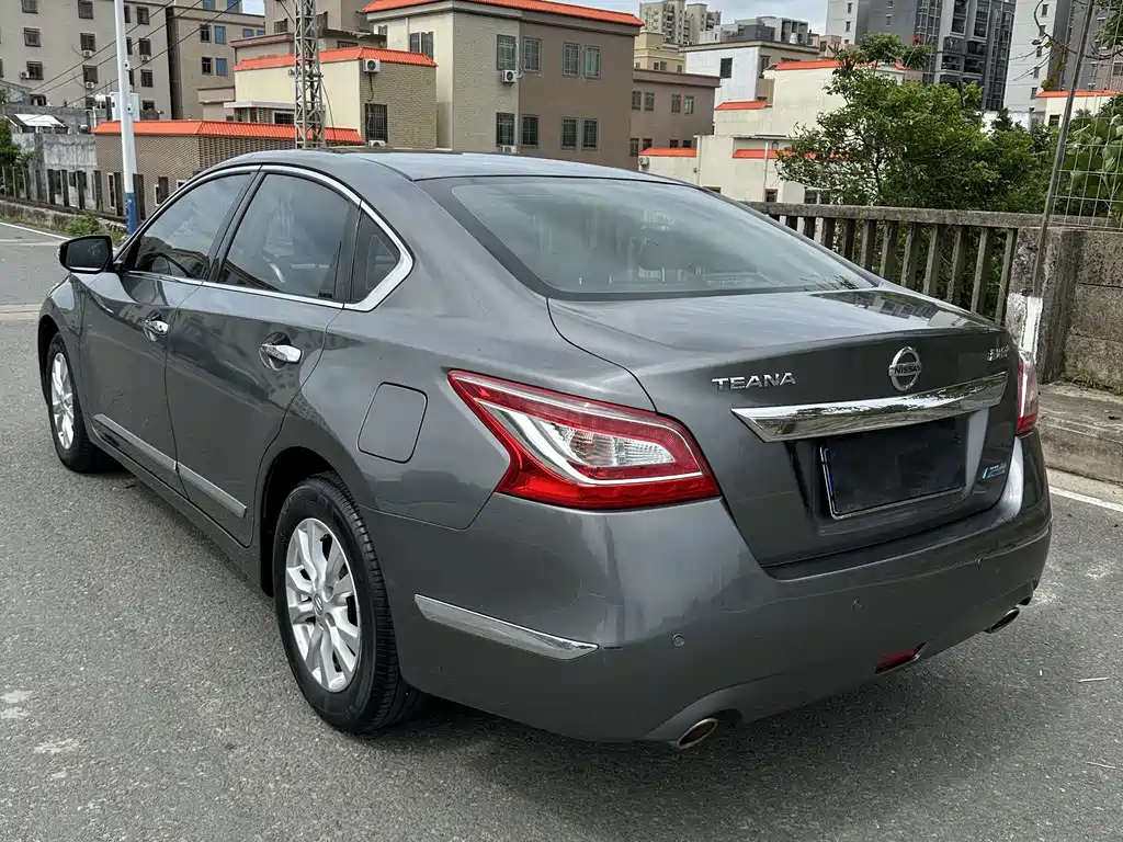 Nissan Teana 2013