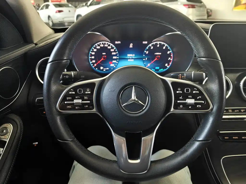Mercedes-Benz C-Class 2019 — фото 11