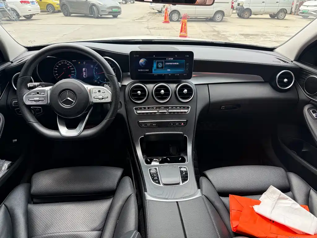 Mercedes-Benz C-Class 2020