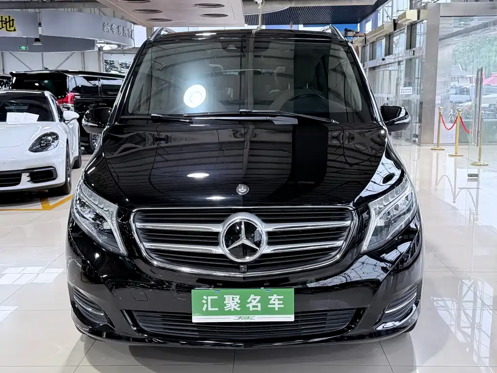Mercedes-Benz V-Class 2016