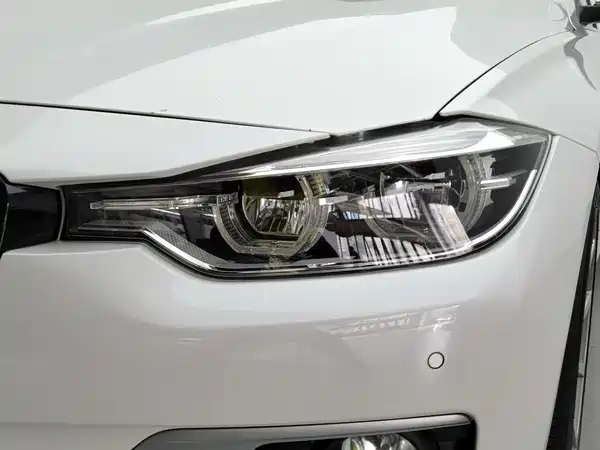 BMW 3 Series 2018