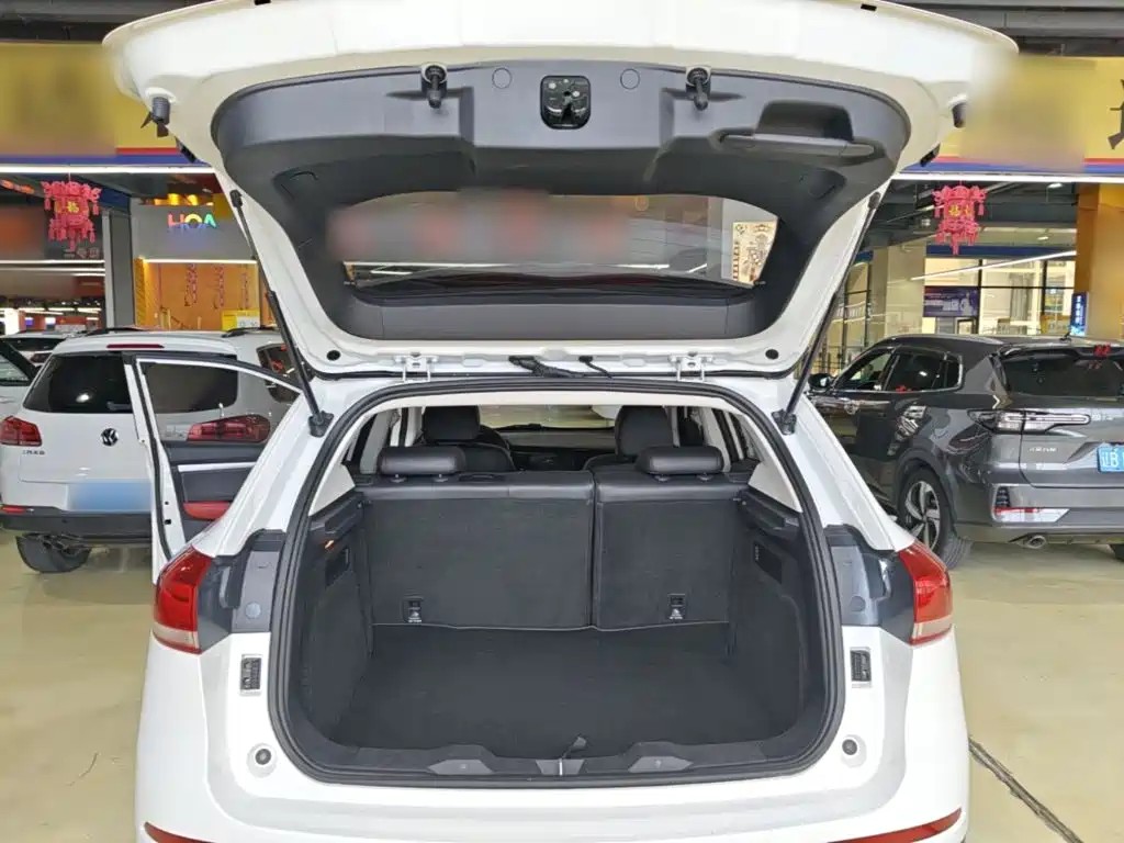 Haval H2s 2018 — фото 19