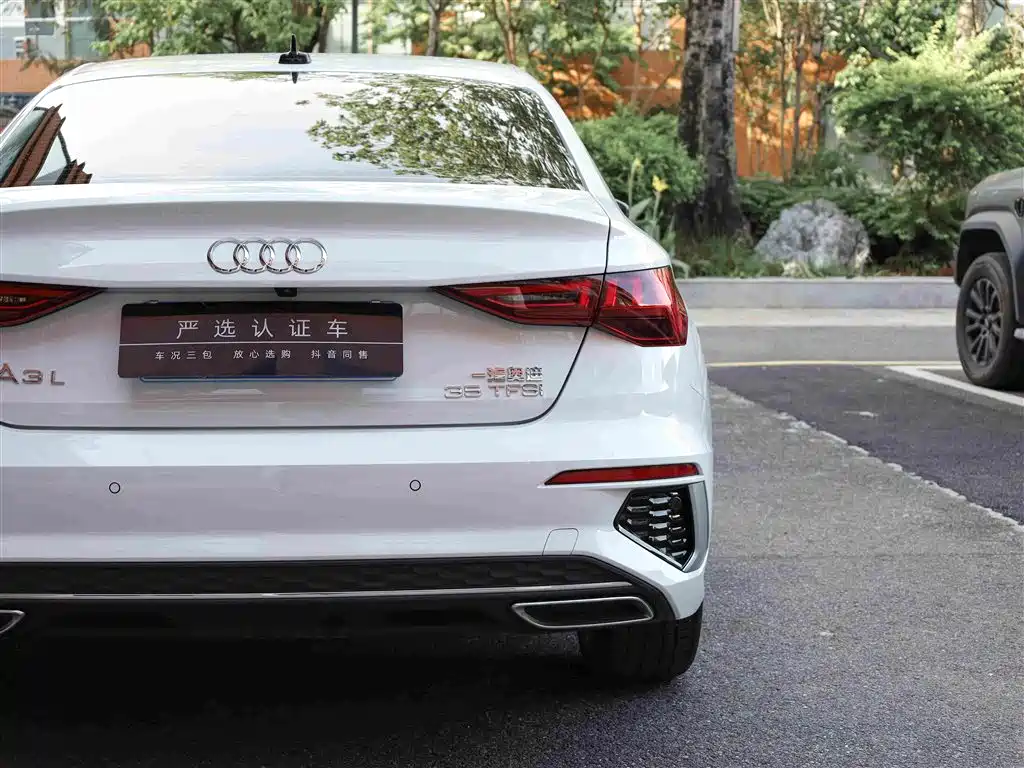 Audi A3 2024 — фото 24
