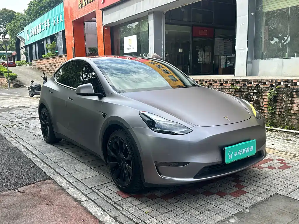 Tesla Model Y 2021 — фото 1