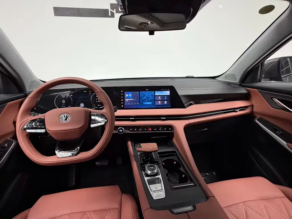 Changan CS75 PLUS iDD 2026 — фото 14