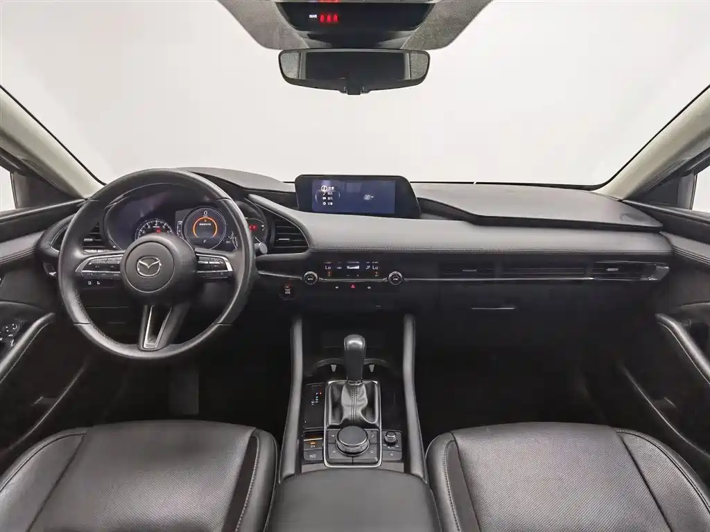 Mazda 3 Axela 2023