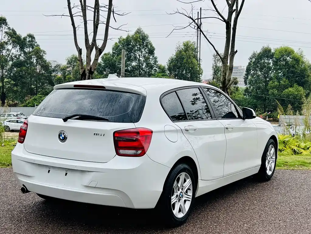 BMW 1 Series 2015 — фото 6
