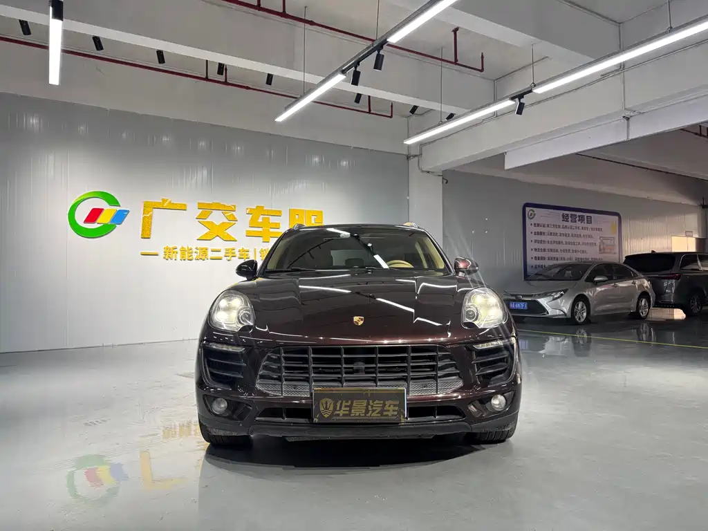 Porsche Macan 2014