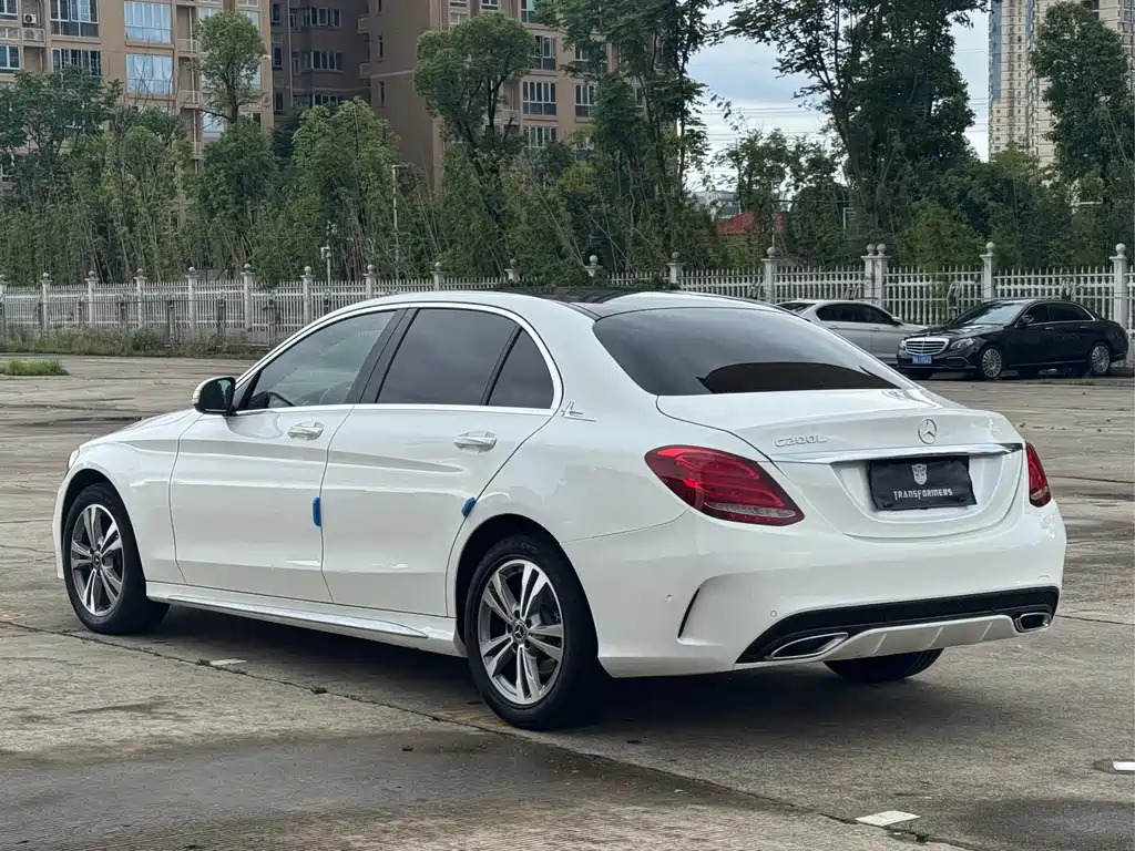 Mercedes-Benz C-Class 2018