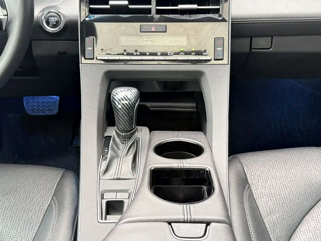 Toyota Avalon 2020 — фото 13