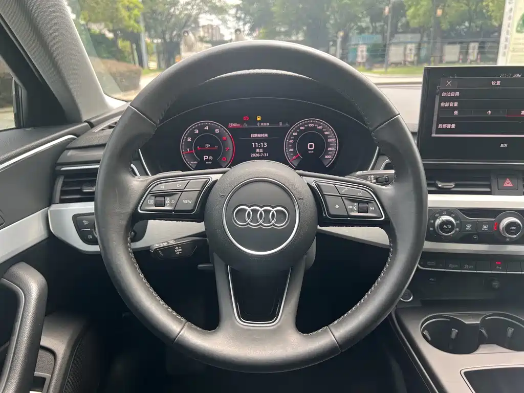 Audi A4L 2020 — фото 18