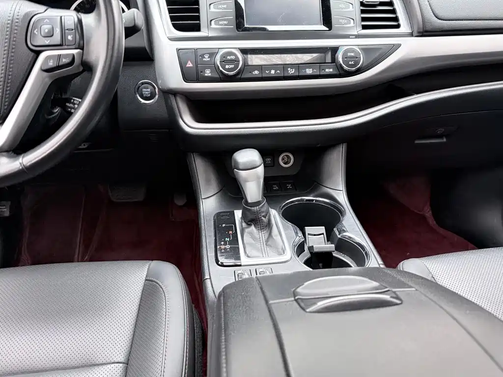 Toyota Highlander 2019 — фото 16