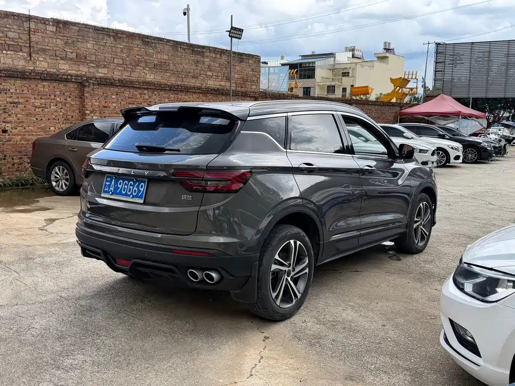Geely Binyue 2022