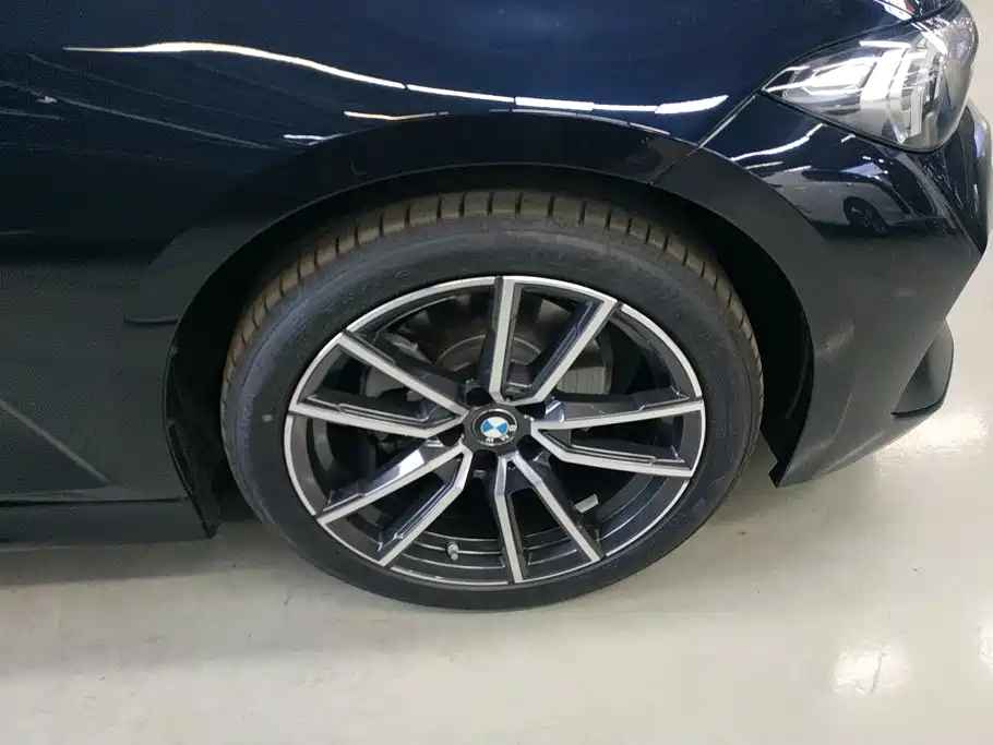 BMW 3 Series 2024