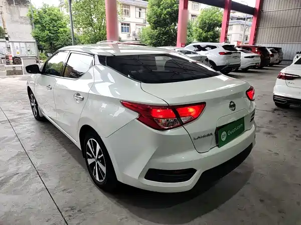 Nissan Bluebird 2020