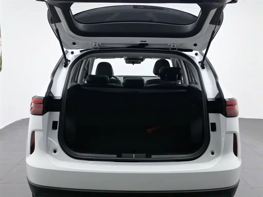 Haval H6 2021 — фото 16