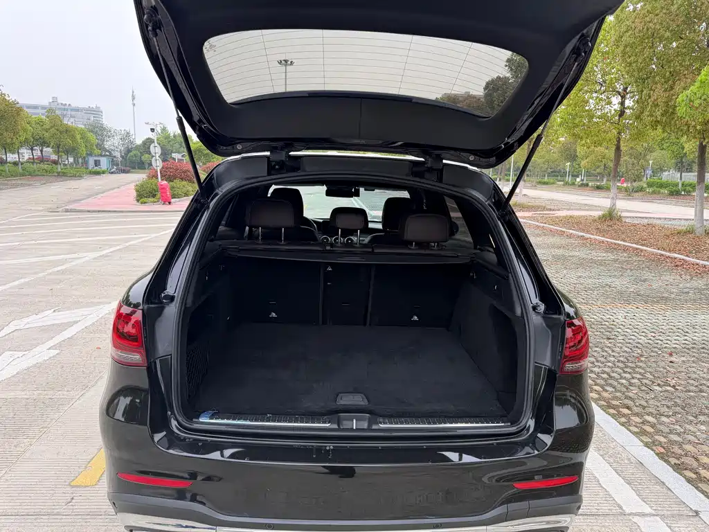 Mercedes-Benz GLC 2019 — фото 19