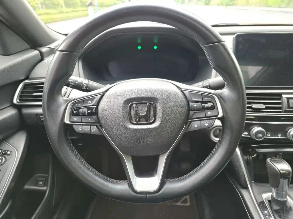 Honda Inspire 2022 — фото 12