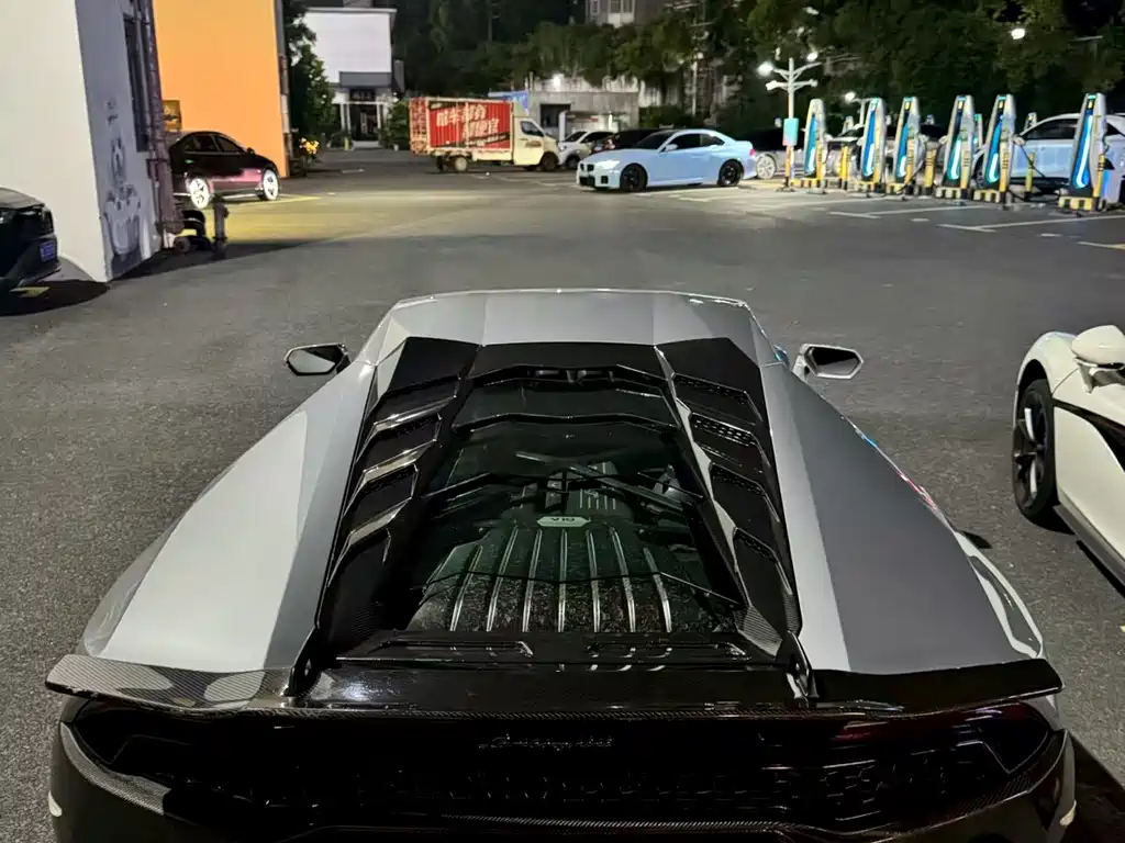 Lamborghini Huracán 2017 — фото 14