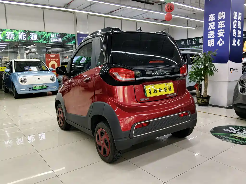 Baojun E100 2019