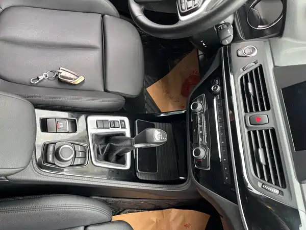 BMW 1 Series 2018