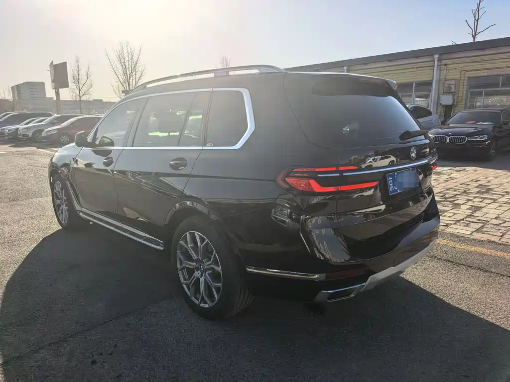 BMW X7 2024 — фото 4