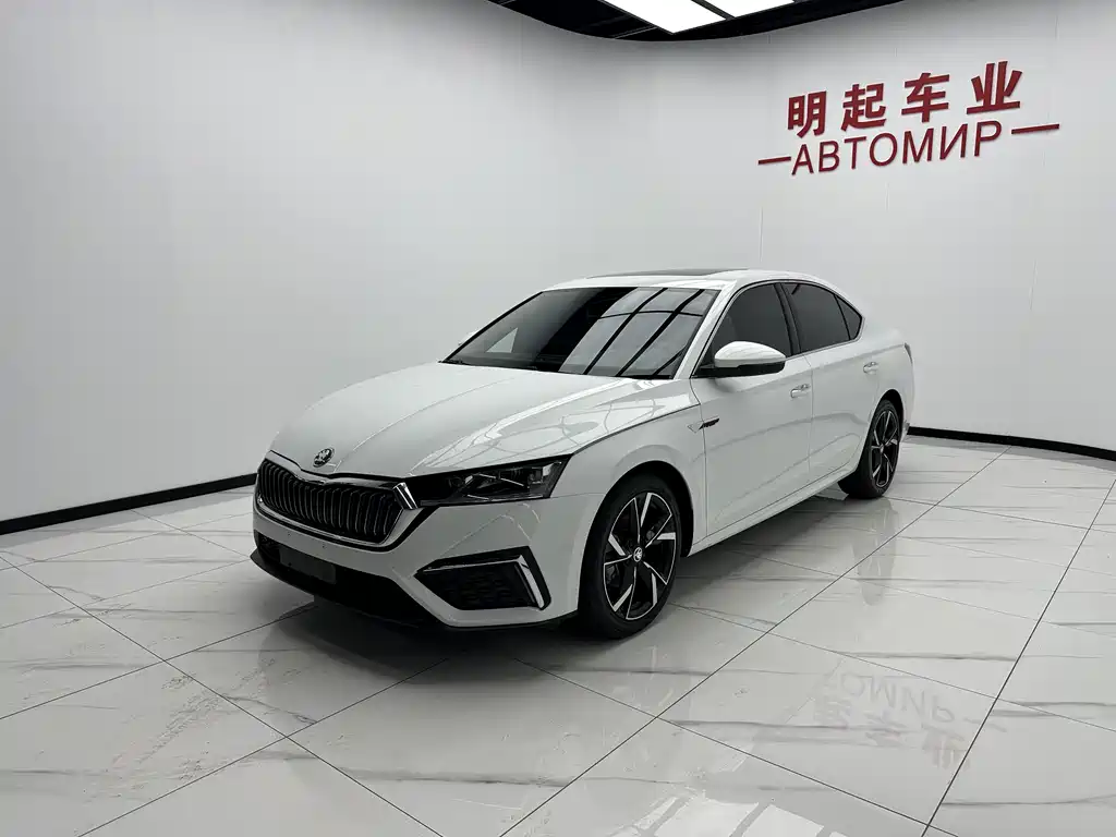 Skoda Octavia 2023