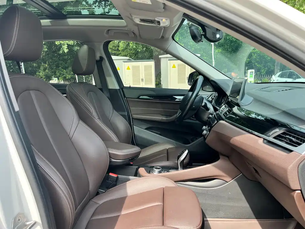 BMW X1 2020 — фото 16
