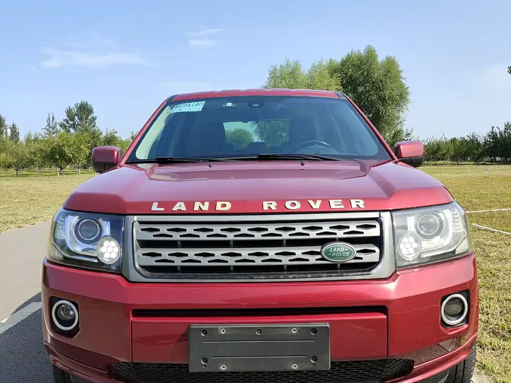 Land Rover Freelander 2 2013 — фото 2