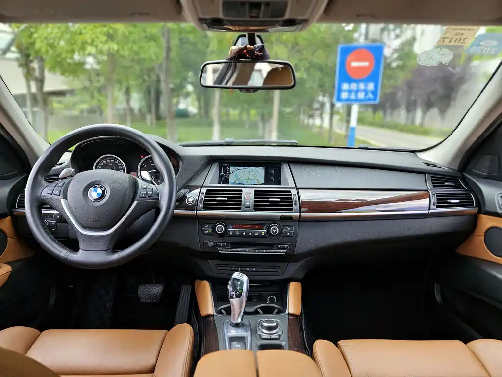 BMW X6 2011 — фото 13