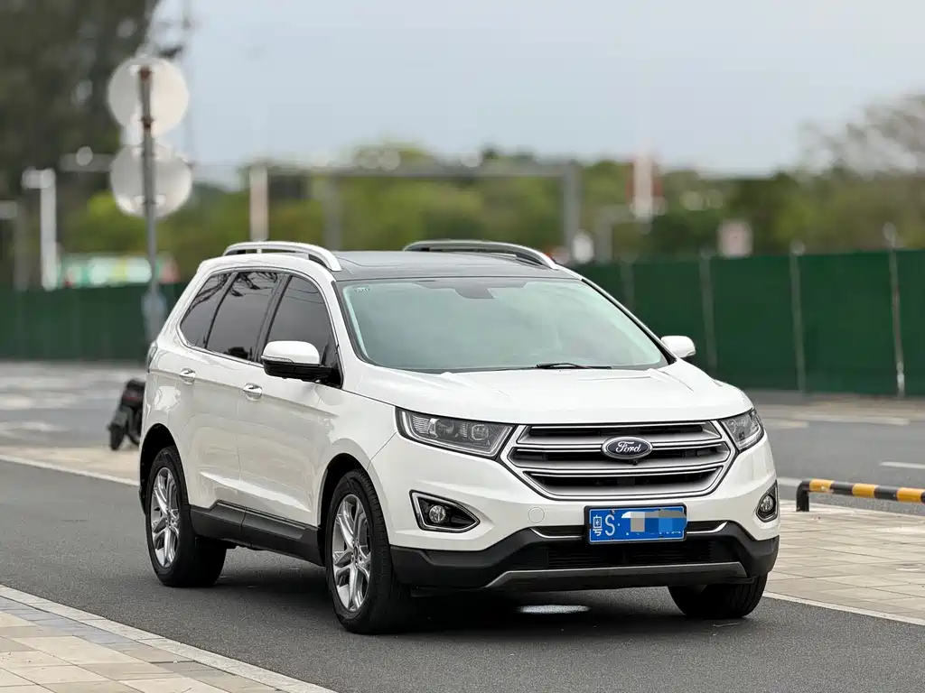 Ford Edge 2019 — фото 5
