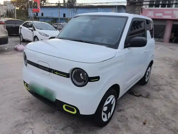 Geely Galaxy Panda 2025