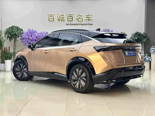 Nissan ARIYA 2024