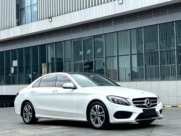 Mercedes-Benz C-Class 2018