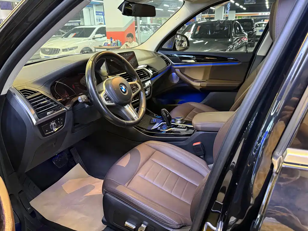 BMW X3 2020 — фото 9