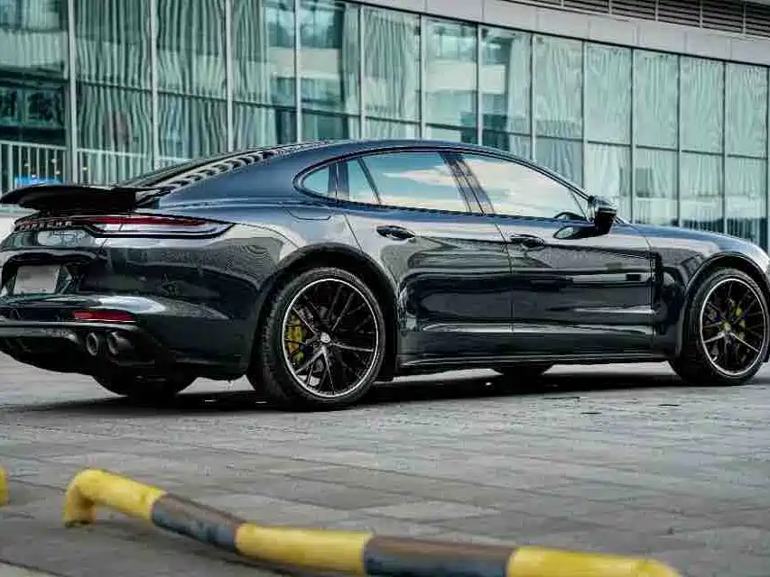 Porsche Panamera 2022 — фото 10