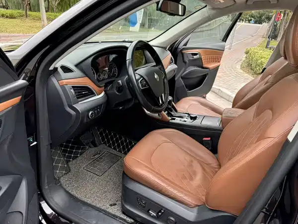 Borgward BX7 2017