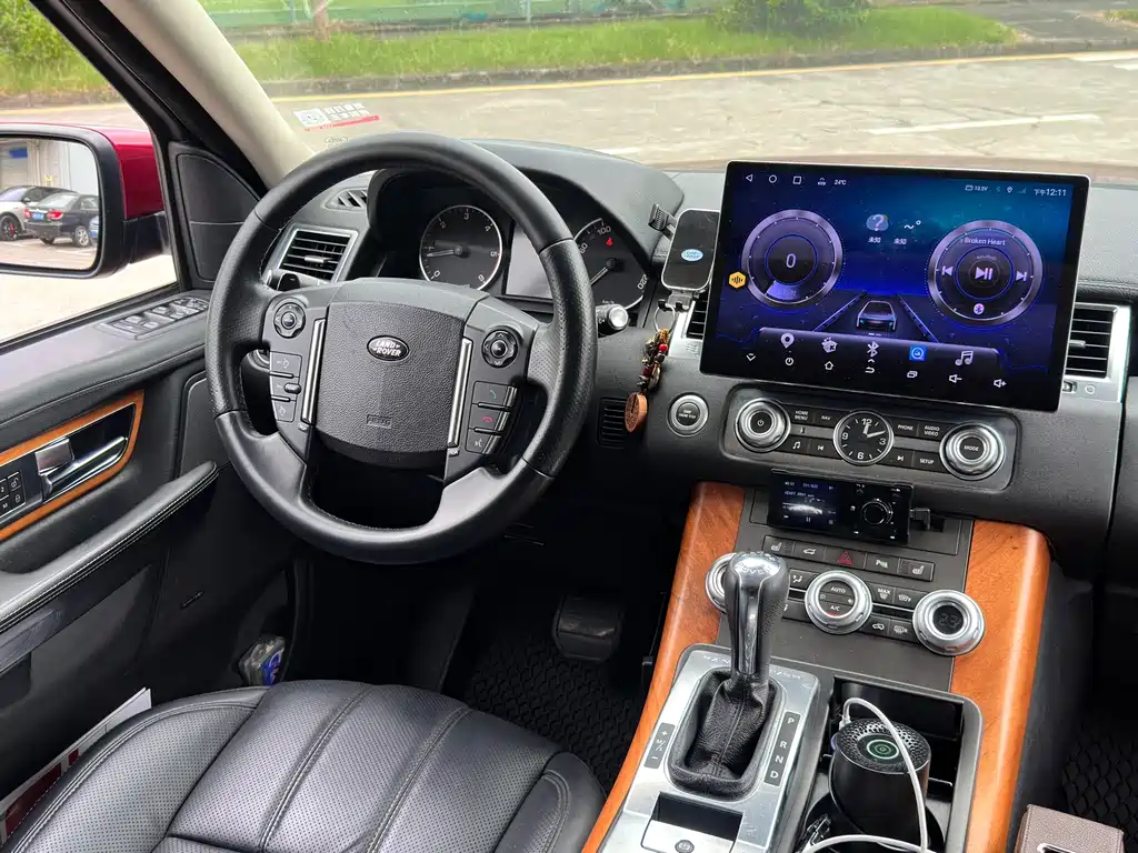 Land Rover Range Rover Sport 2013 — фото 20