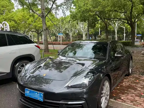 Porsche Panamera 2017