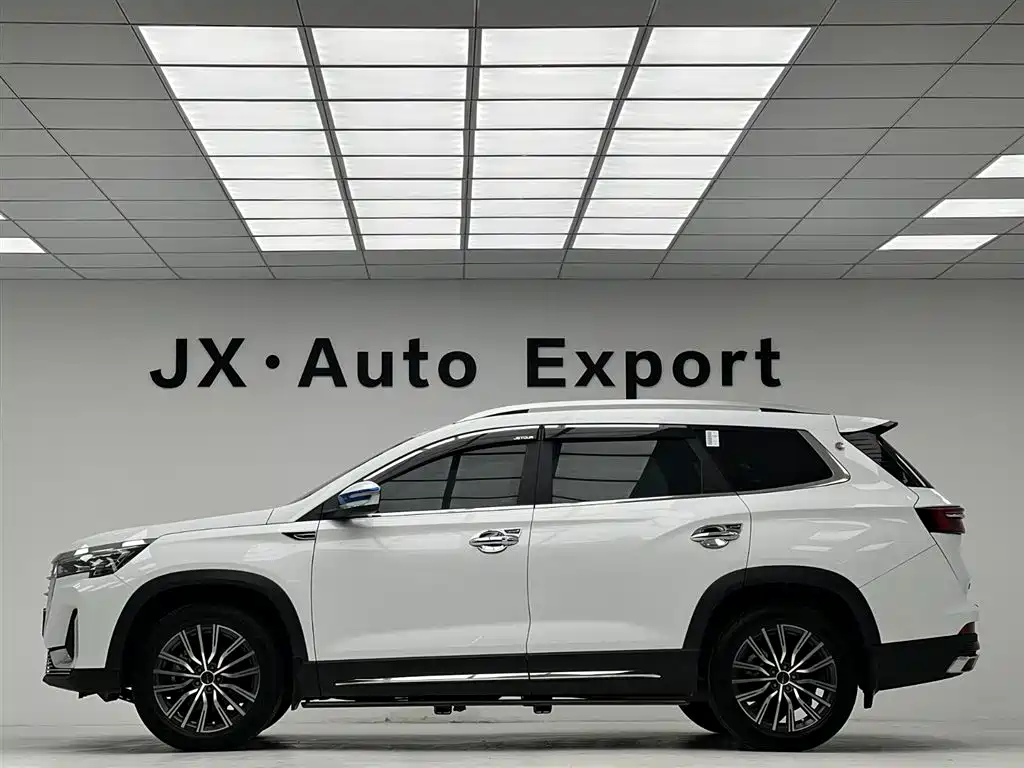 Jetour X90 PLUS 2022 — фото 10