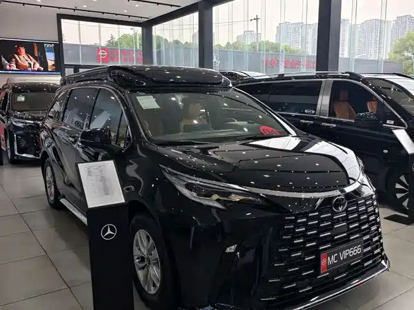 Toyota Granvia 2026