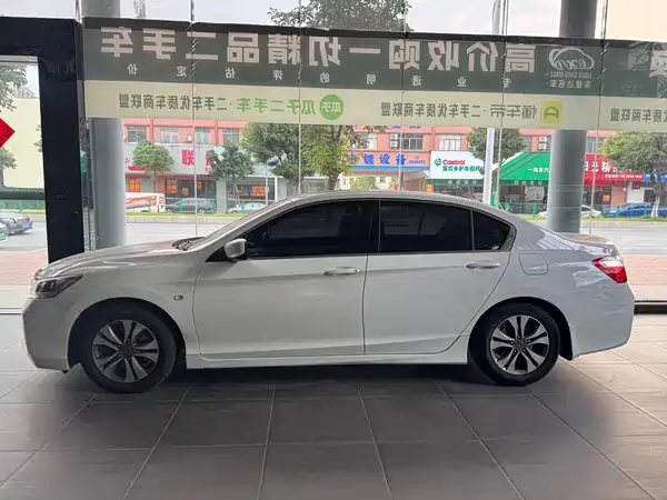 Honda Accord 2015