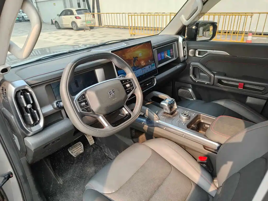 Jetour Traveller C-DM 2025 — фото 13