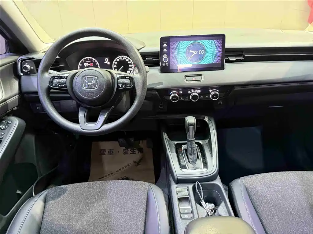Honda Vezel 2023 — фото 10