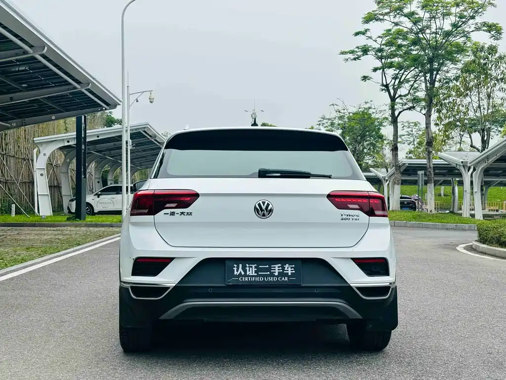 Volkswagen T-Roc 2019
