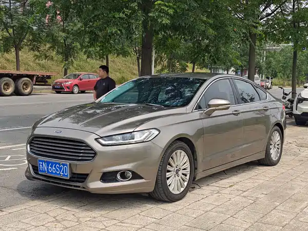 Ford Mondeo 2013