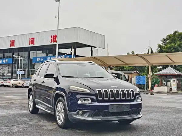 Jeep Cherokee 2016